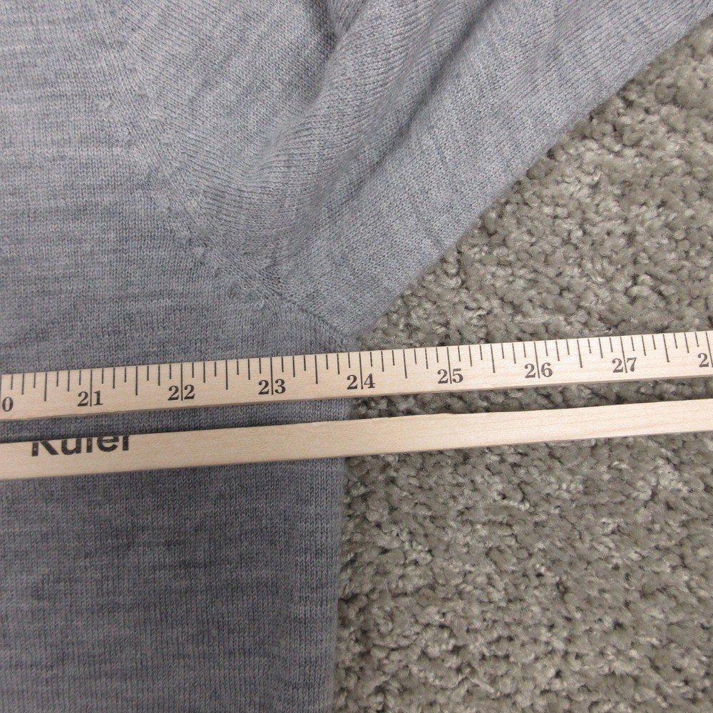 Bloomingdales Sweater Mens XL Gray Merino Wool V-Neck Pullover Knit Heather - Picture 6 of 7